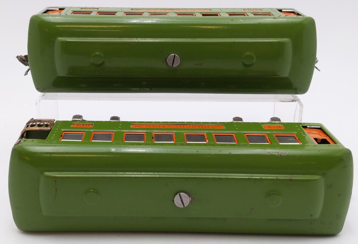 Lionel Vintage O Prewar Green Tinplate Passenger Cars 610, 612 [2]
