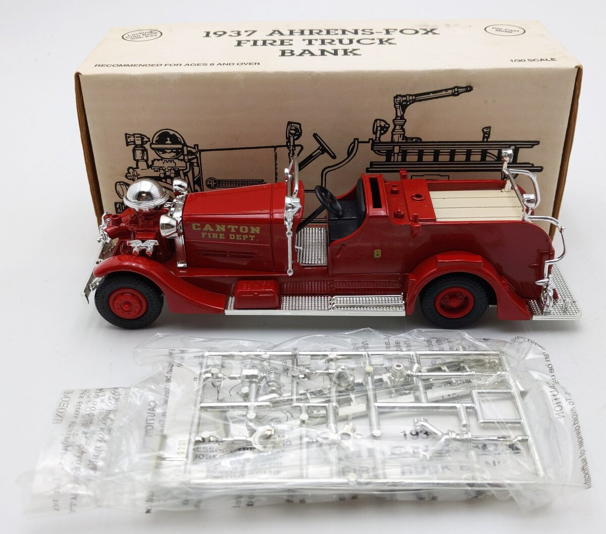 Ertl 1:30 Scale 1937 Diecast Ahrens-Fox Canton Fire Truck Bank #8 LN/Box
