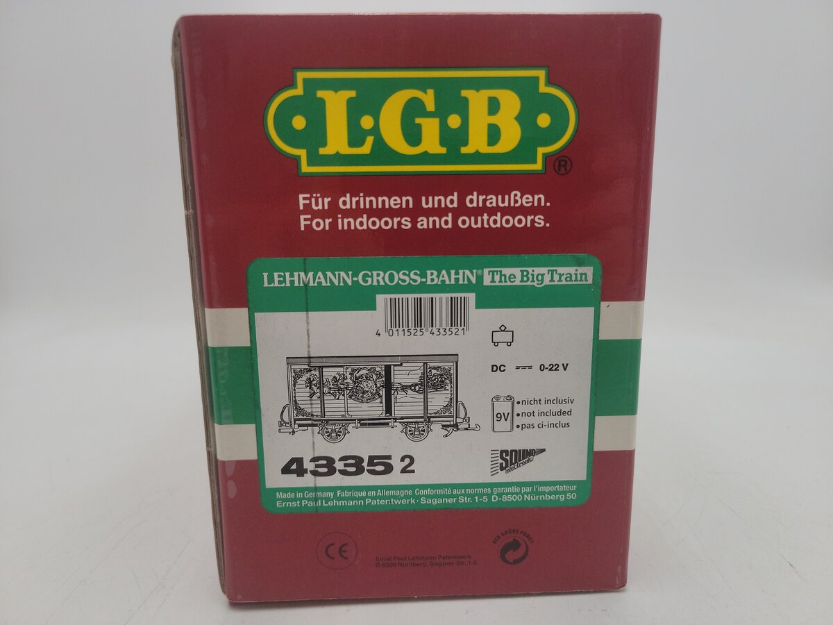 LGB 43352 G Scale Merry Christmas Sound Boxcar w/Metal Wheels EX/Box
