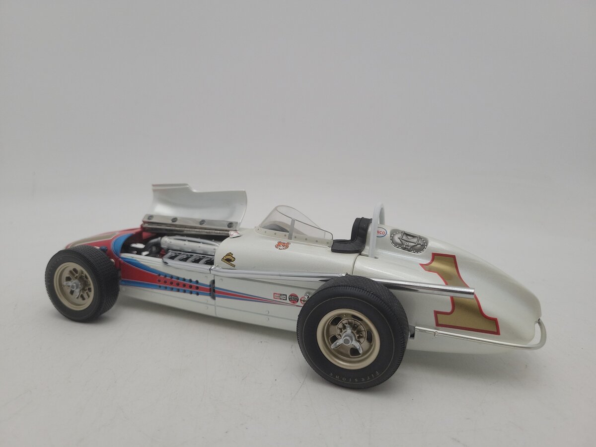 Carousel 1 3091 1:18 Scale White 1961 Watson Roadster "A.J. Foyt #1/STS" Diecast EX