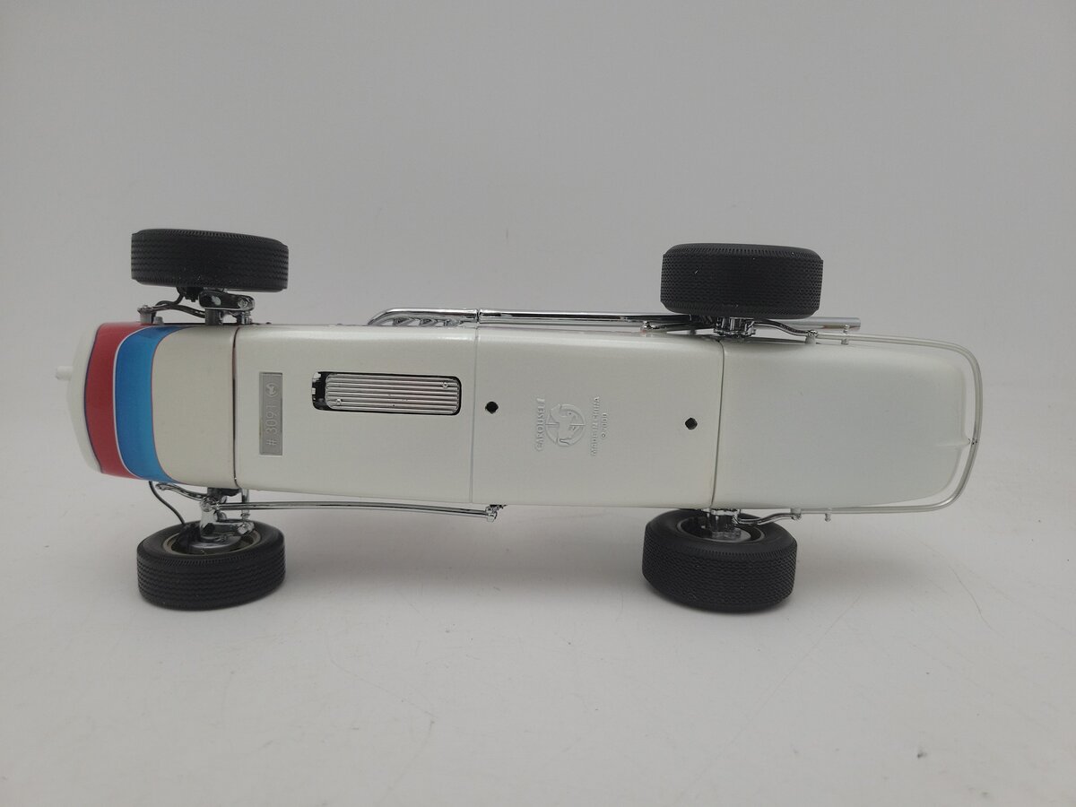 Carousel 1 3091 1:18 Scale White 1961 Watson Roadster "A.J. Foyt #1/STS" Diecast EX