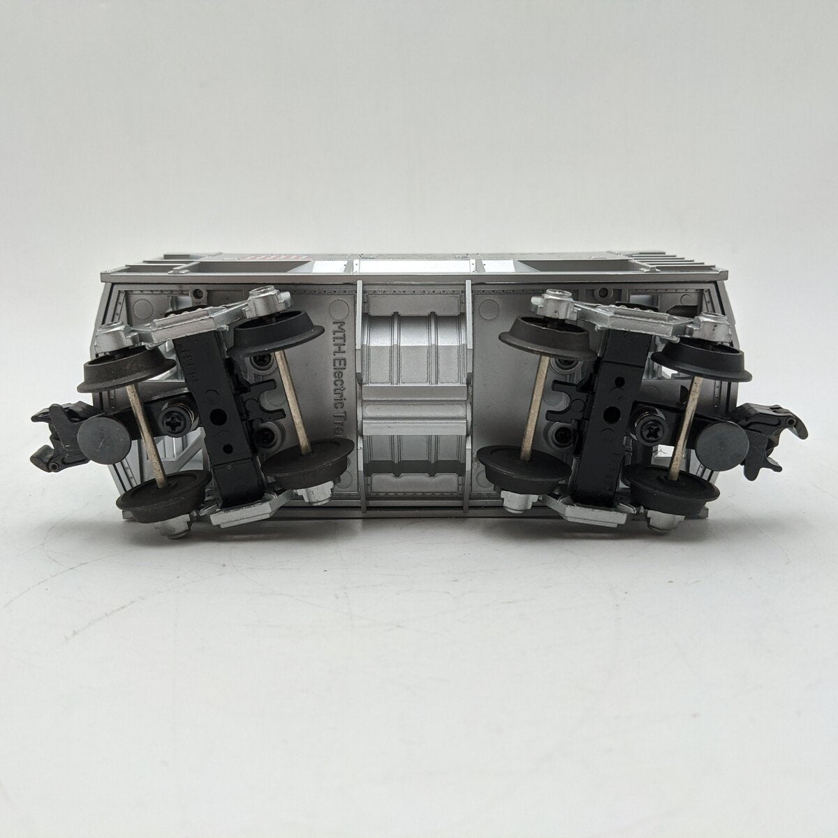 MTH 30-7527 O Gauge Union Pacific Ore Car w/Ore Load EX