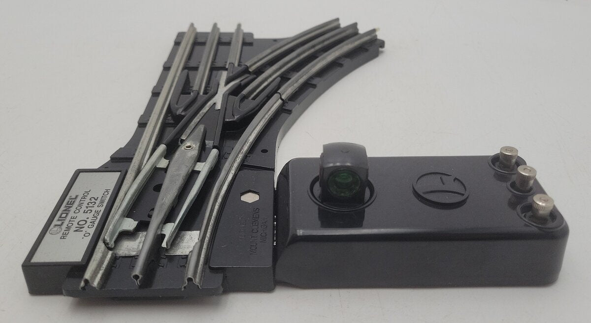 Lionel 6-5132 O Gauge Right Hand Remote Control Switch Turnout EX/Box