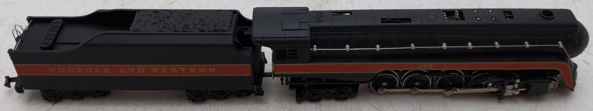 Bachmann 51-0658-A4 N Norfolk & Western J Steam Locomotive & Tender #608 EX/Box