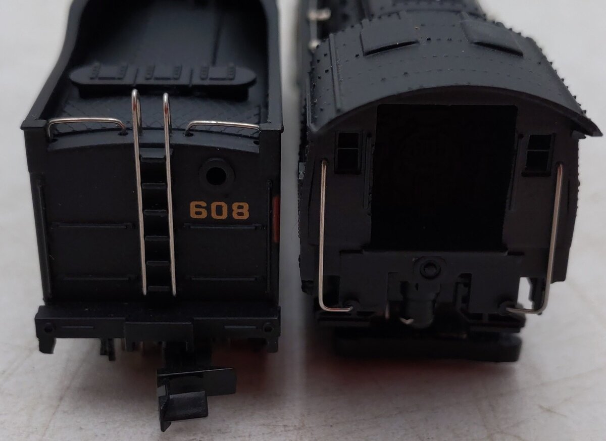 Bachmann 51-0658-A4 N Norfolk & Western J Steam Locomotive & Tender #608 EX/Box