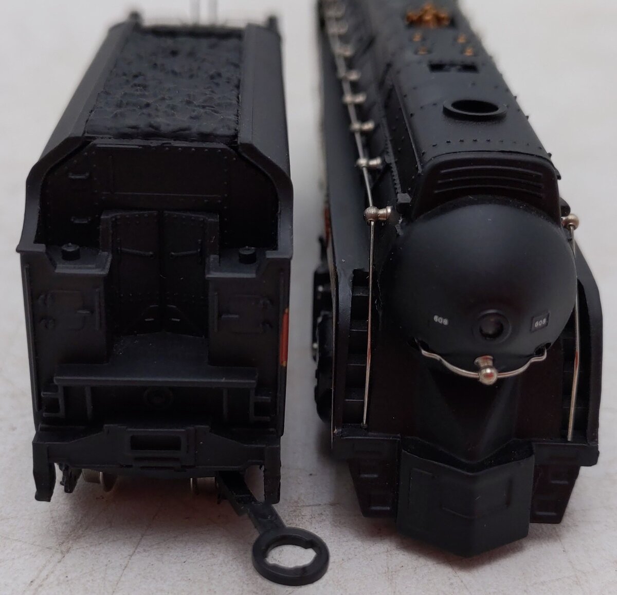 Bachmann 51-0658-A4 N Norfolk & Western J Steam Locomotive & Tender #608 EX/Box