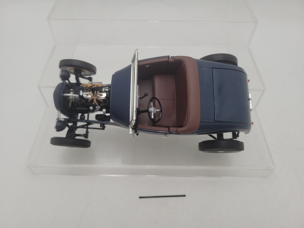 Die Cast Promotions 2882 1:18 Scale Navy Blue / Brown Ford Hot Rod Diecast Car EX