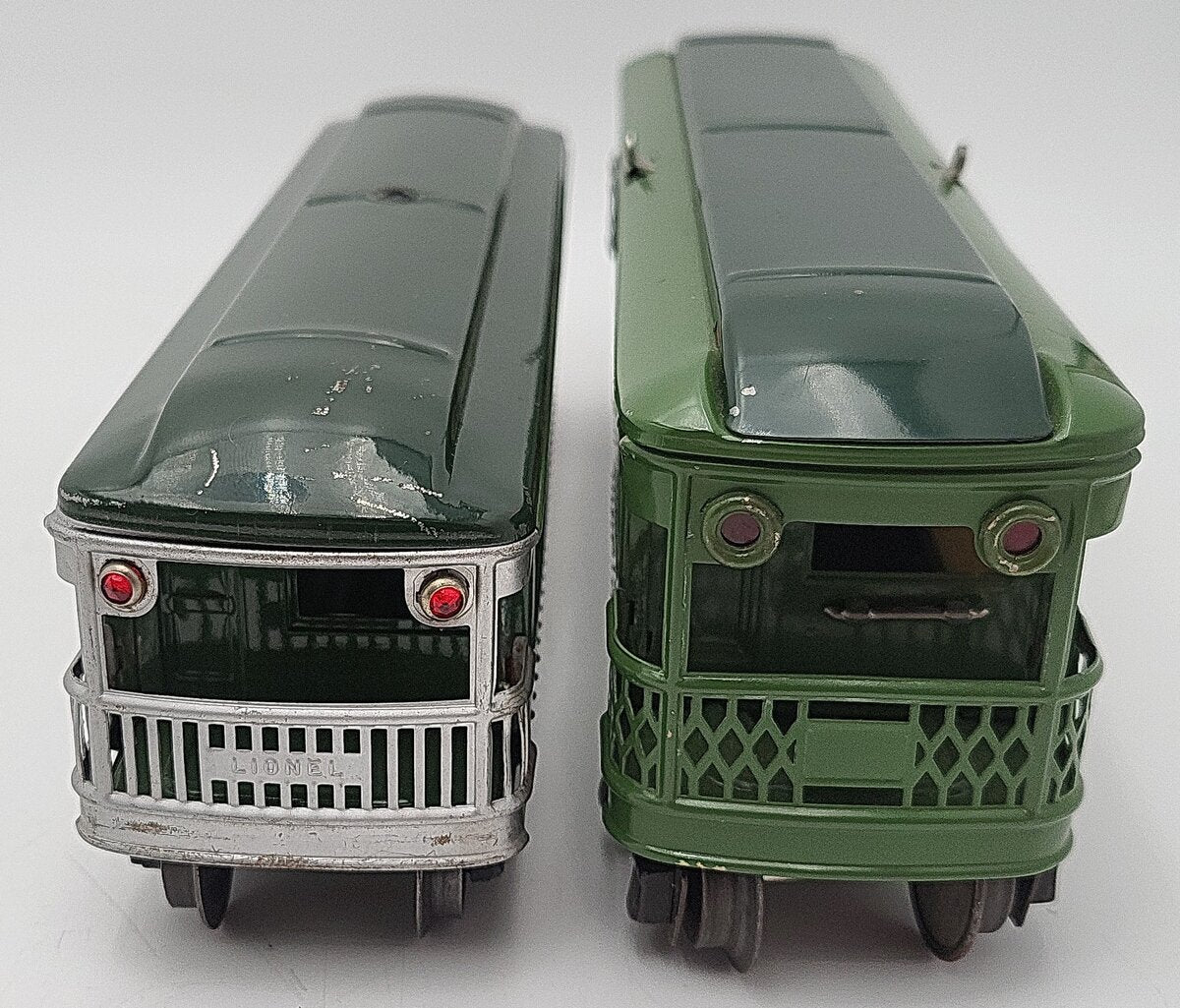 Lionel Vintage O Gauge Tinplate Passenger Cars: 6441, 2614 [2]