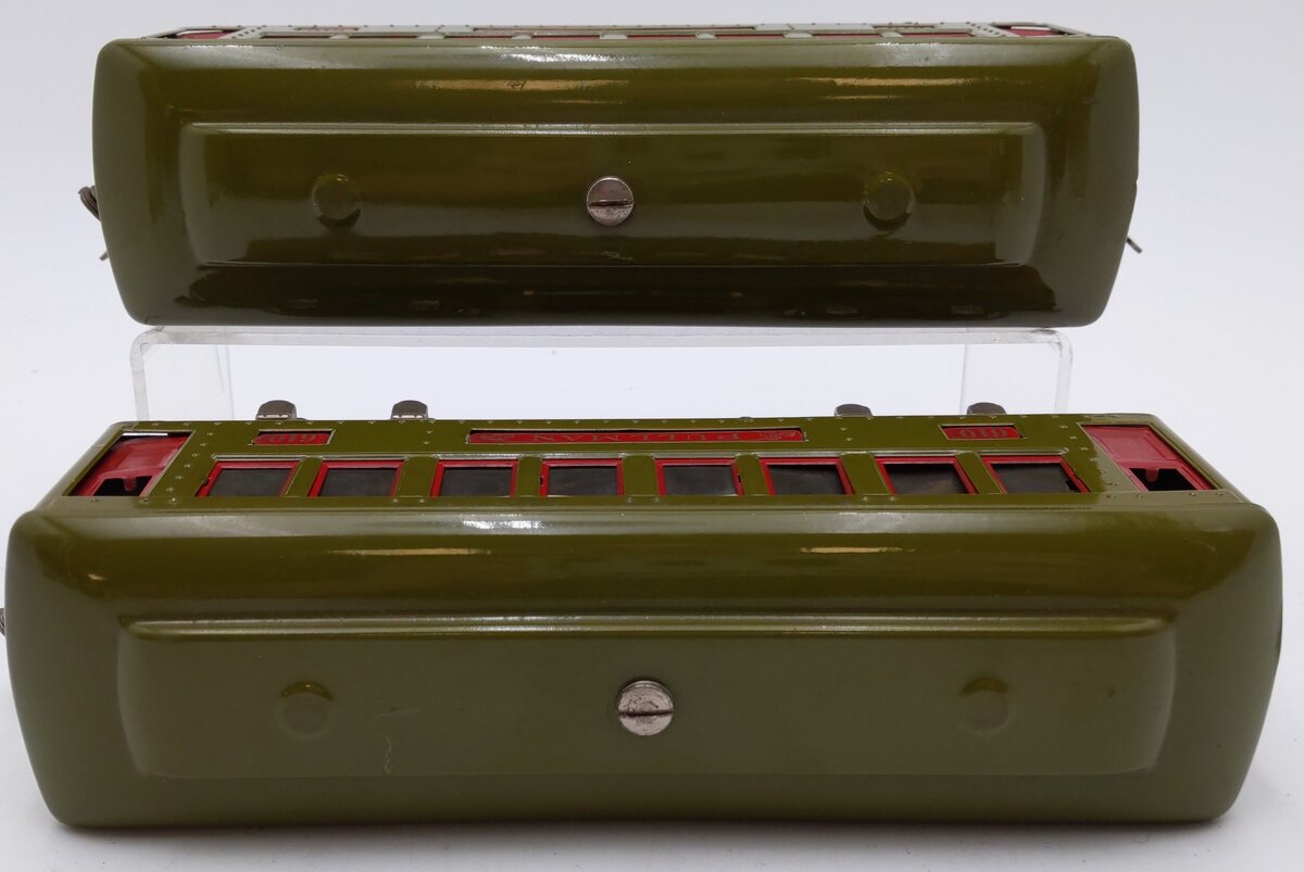 Lionel 610 Vintage O Prewar Tinplate Pullman Cars [2]