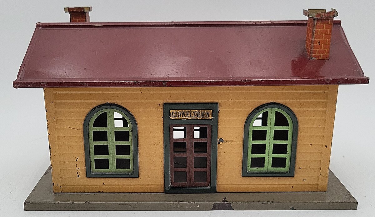 Lionel 127 Vintage O Lioneltown Tinplate Station