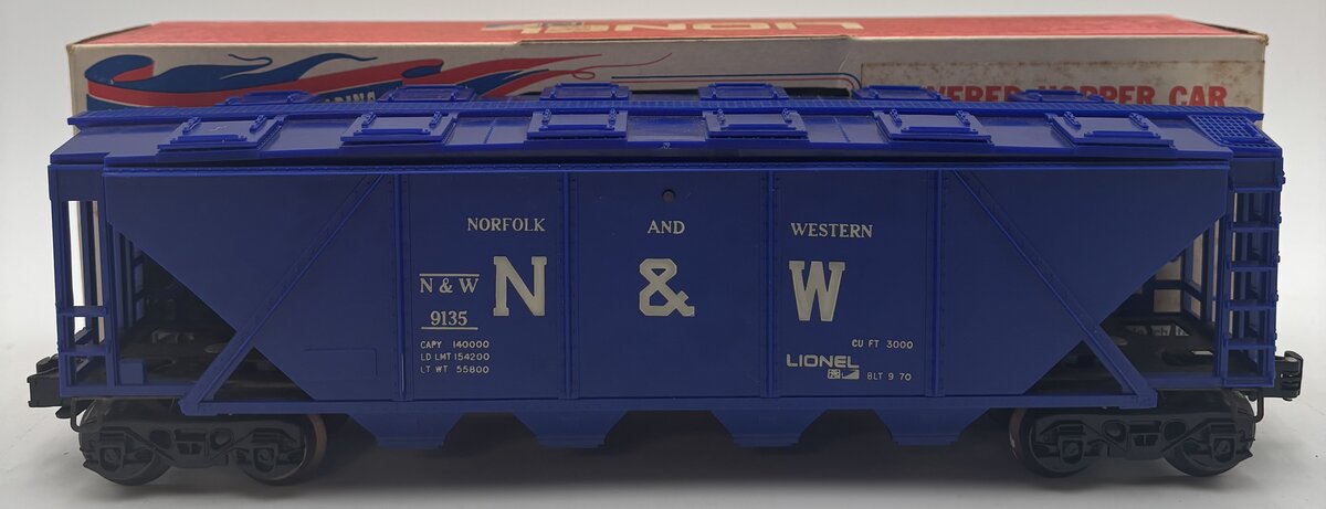 Lionel 6-9135 O Gauge Norfolk & Western Covered 4-Bay Hopper EX/Box