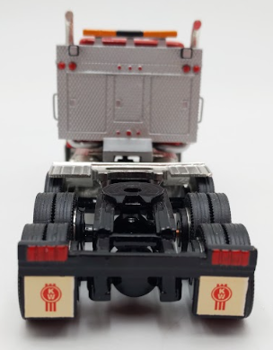 A. Smith SMF 187-R 1:48 Scale Red Kenworth T800 8x4 Artic Tractor VG/Box