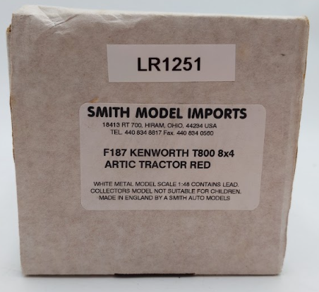 A. Smith SMF 187-R 1:48 Scale Red Kenworth T800 8x4 Artic Tractor VG/Box