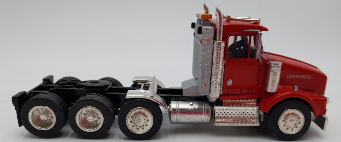 A. Smith SMF 187-R 1:48 Scale Red Kenworth T800 8x4 Artic Tractor VG/Box