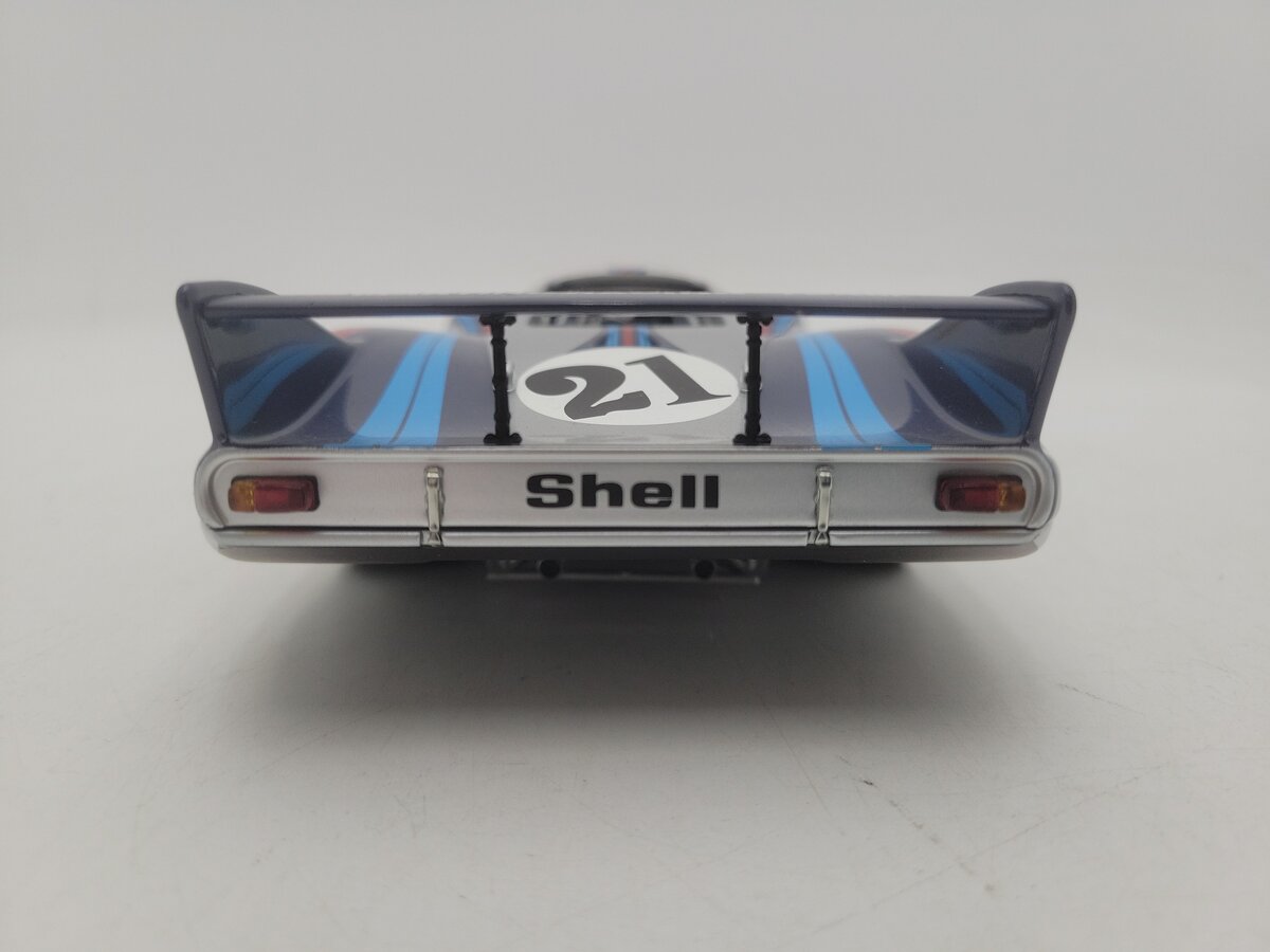 AutoArt 87171 1:18 Scale 1971 Porsche 917L Long Tail #21 Le Mans Racing Car EX