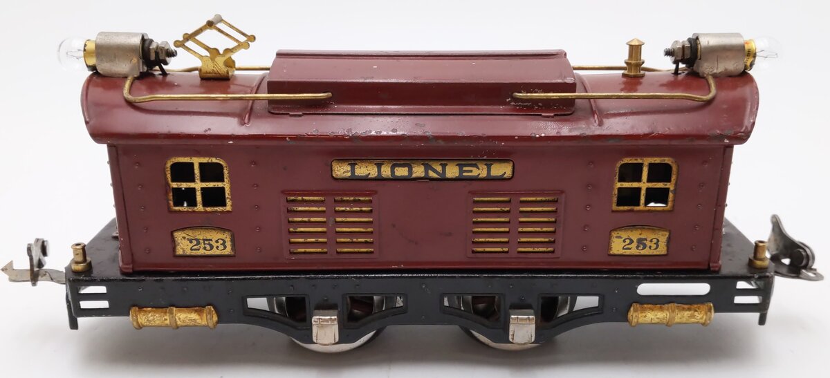 Lionel 253 Vintage O 0-4-0 Maroon Electric Locomotive