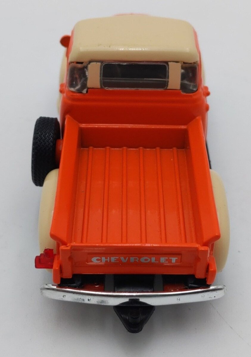 Road Champs C3100 1:43 Diecast 1995 Eastwood Lionelville 1953 Chevy Truck EX/Box