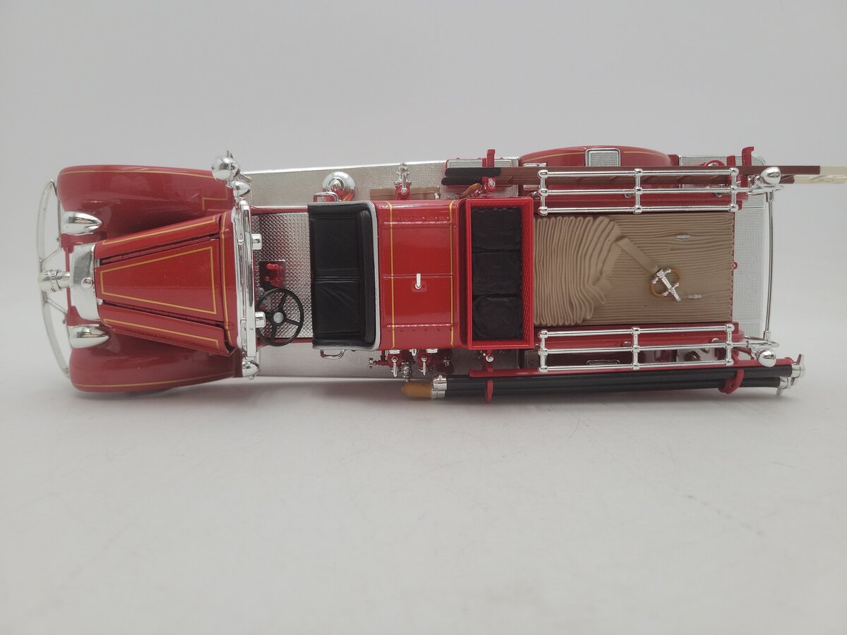 Road Signature 20178r 1:24 Scale '38 Ahrens Fox VC Fire Engine Diecast Red Truck VG