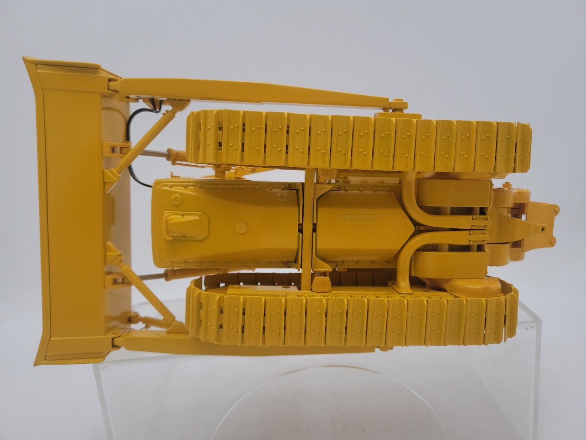 First Gear TD-25 1:25 Scale International Yellow Diecast Crawler Forest Service EX