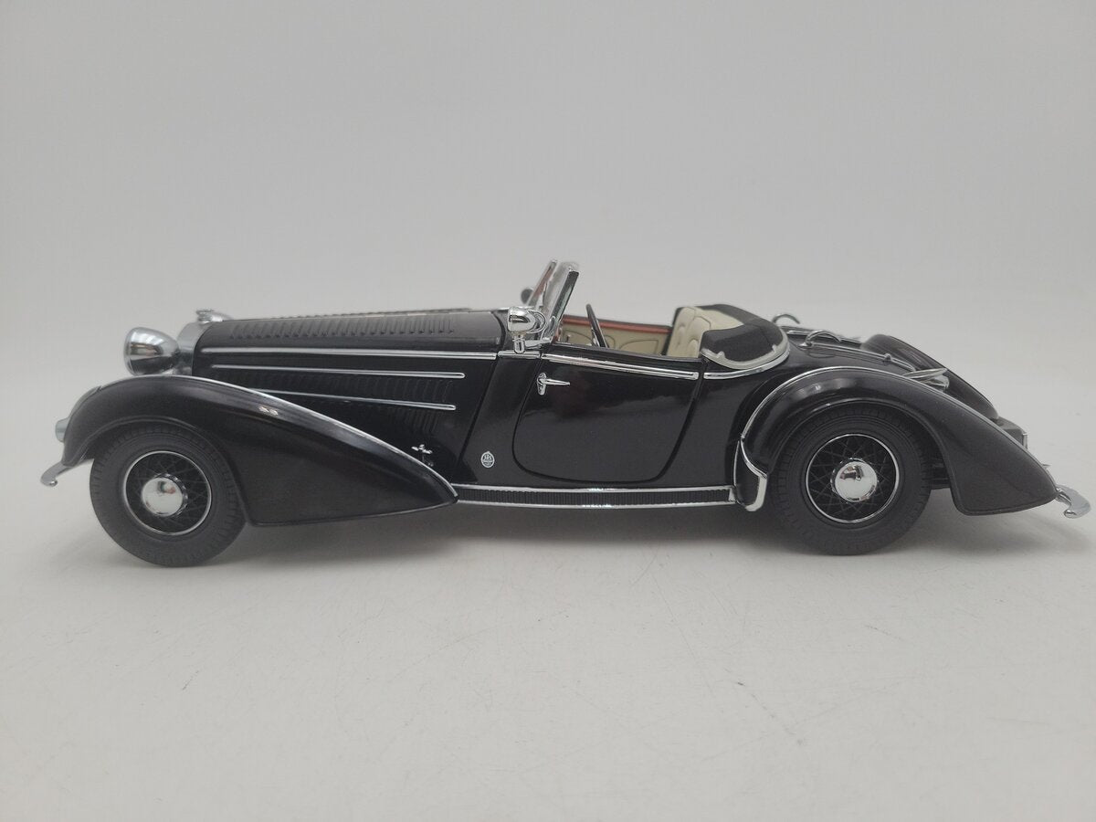 Sun Star 2401 1:18 Scale Black 1938 Horch 855 Special Roadster Diecast Vehicle EX