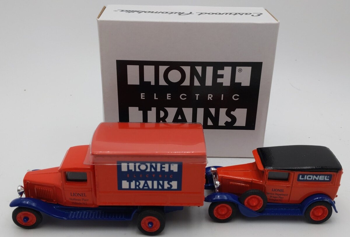Ertl 3522 1:43 Scale Lionel 1930 Chevrolet Delivery Truck & Van Set (Set of 2) LN/Box