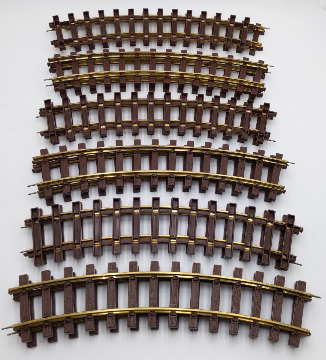 Lionel 8-82004 G Scale Wide Radius Curve (12) EX