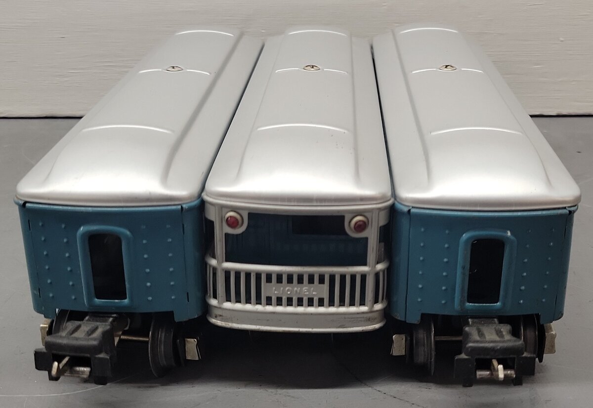 Lionel Vintage O Prewar Tinplate Illuminated Passenger Cars 2640, 2641 [3]