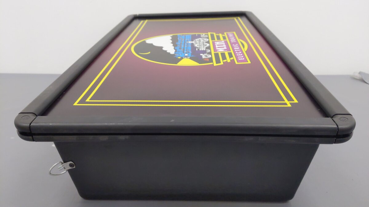 MTH 60-1152 BacKLit Sign Housing w/ MTH Insert EX