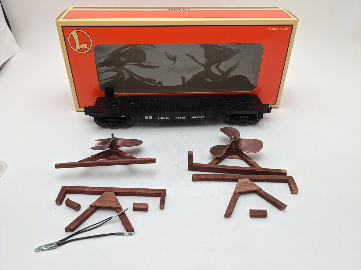 Lionel 6-36016 O Gauge Lionel Naval Support Flatcar w/ Propellers #6424 VG/Box