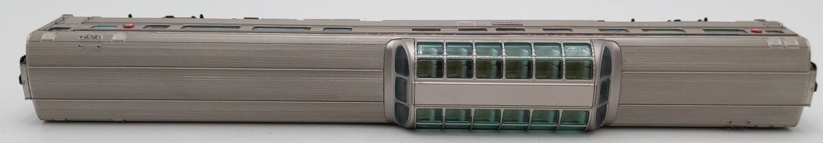 Rapido Trains HO Canadian Pacific Skyline Dome Passenger Car #504 VG