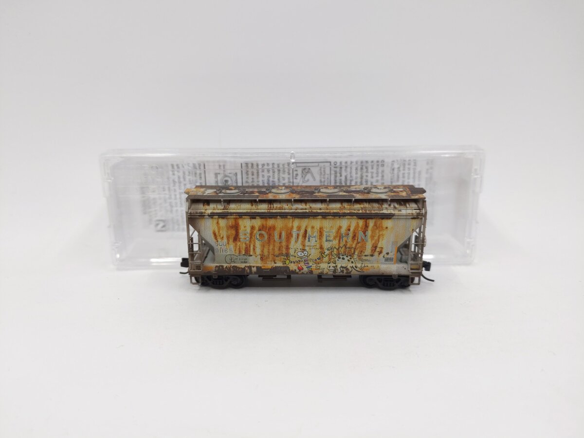 Micro-Trains 09245530 N Scale Southern Weathered 2-Bay Covered Hopper LN/Box
