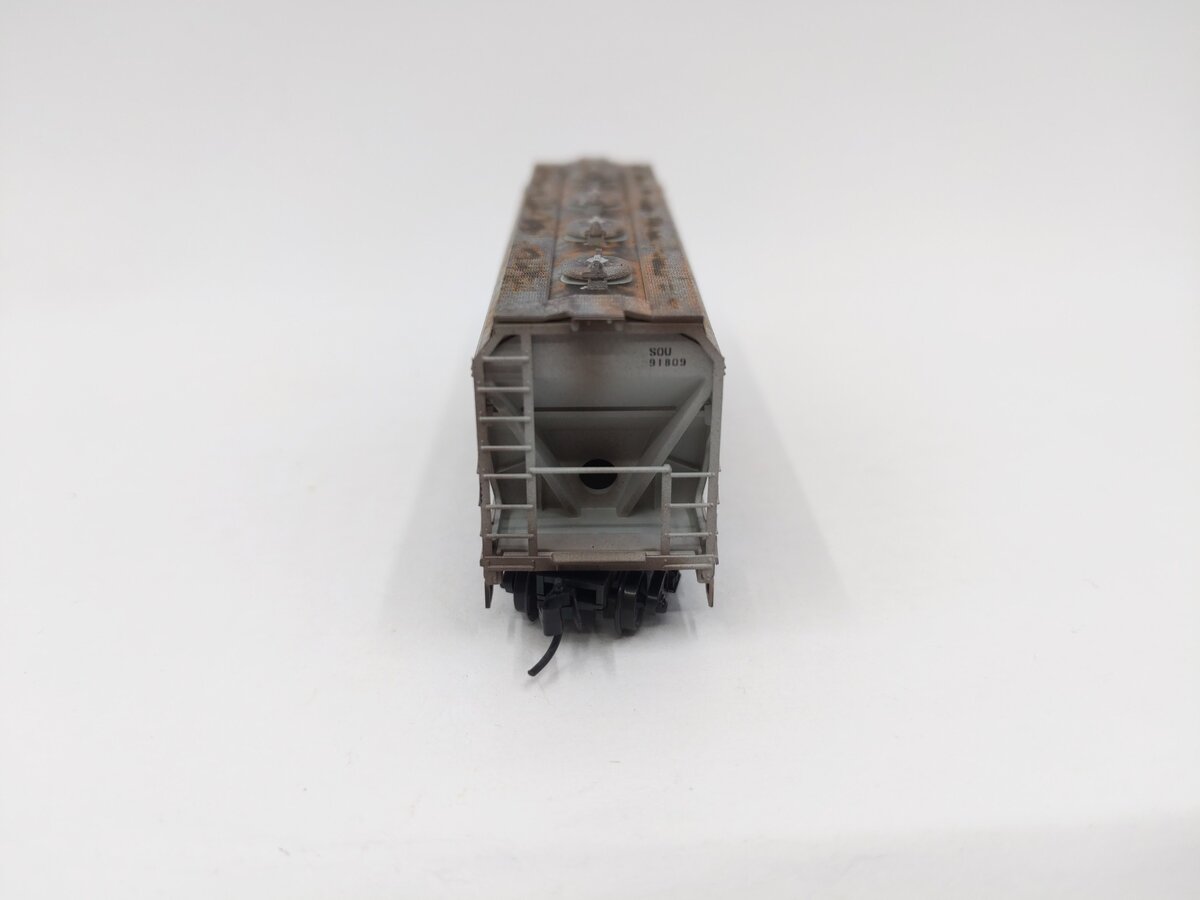 Micro-Trains 09244530 Southern 2-Bay Closed Hopper #91809 LN/Box