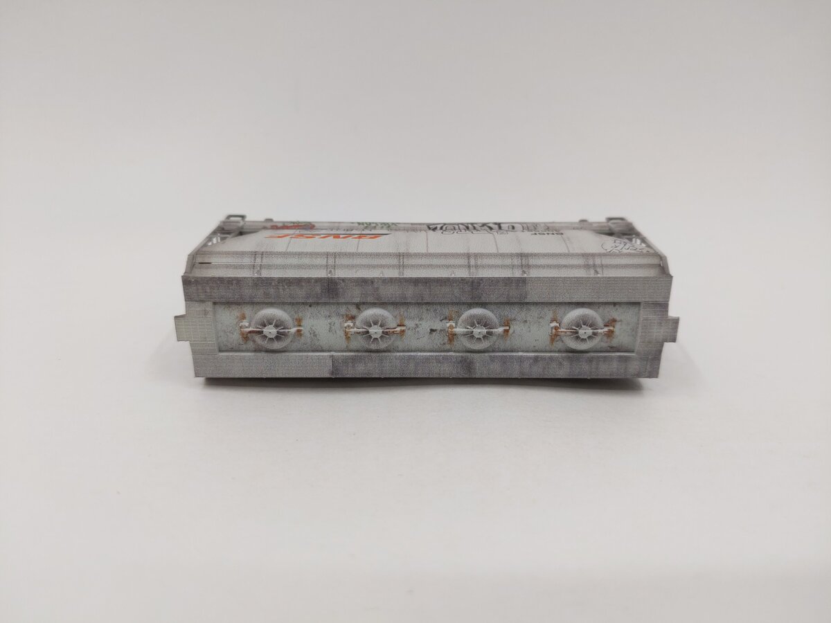 Micro-Trains 09244283 N Scale Weathered BNSF Family Tree 2-Bay Covered Hopper #8 LN/Box