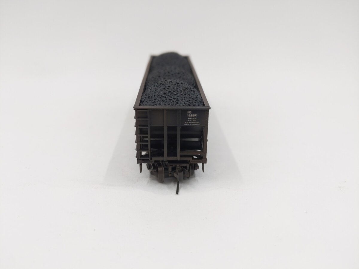 Micro-Trains 10845280 N Scale Norfolk Southern 100-Ton 3-Bay Open Hopper LN/Box