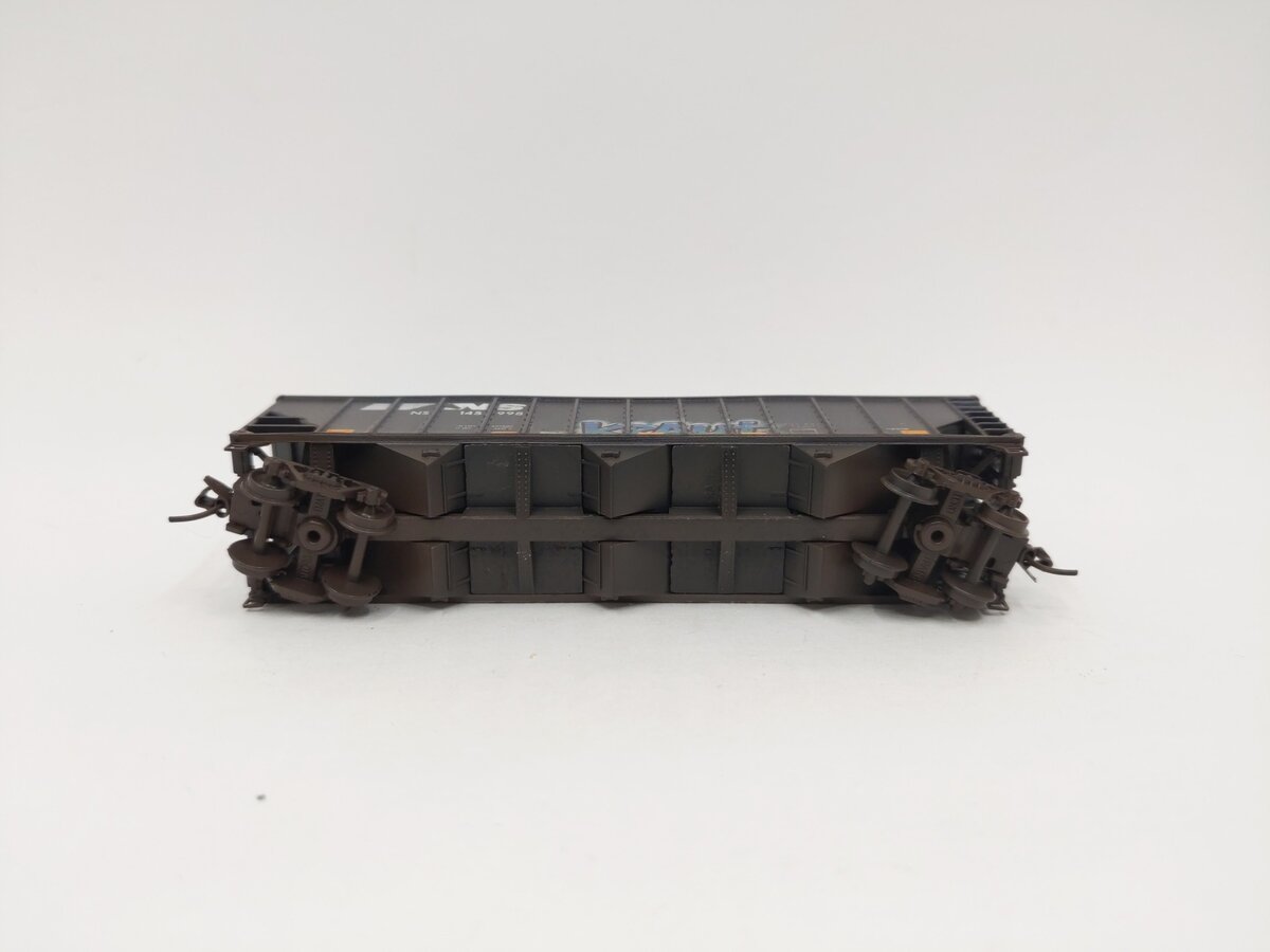 Micro-Trains 10846280 N Scale Norfolk Southern Weathered 100-Ton 3-Bay Hopper LN/Box