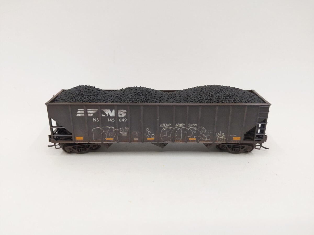 Micro-Trains 10844280 N Scale NS Weathered 3-Bay Open Hopper w/ Load #145649 LN/Box