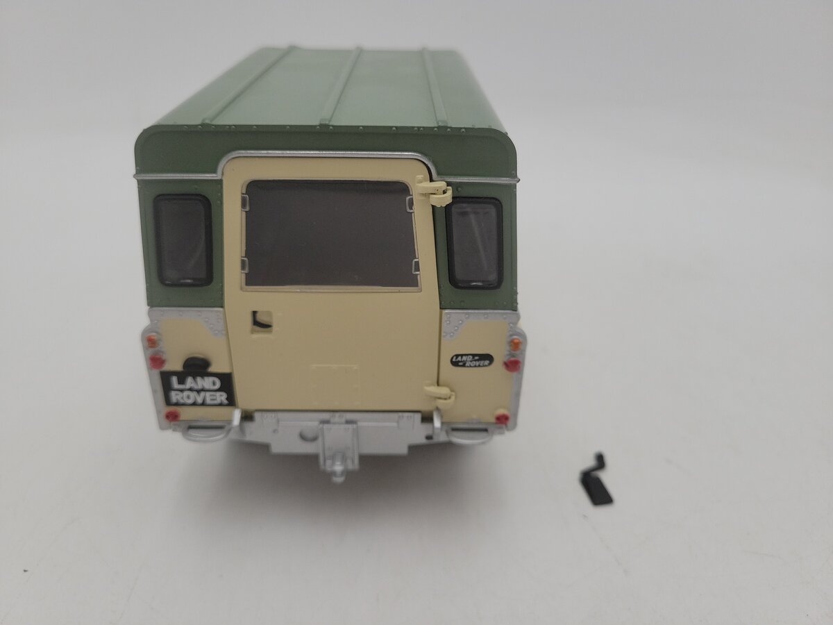 Universal Hobbies 1:18 Scale Gren Tilt/Sand Land Rover Series II, III Hard Top EX