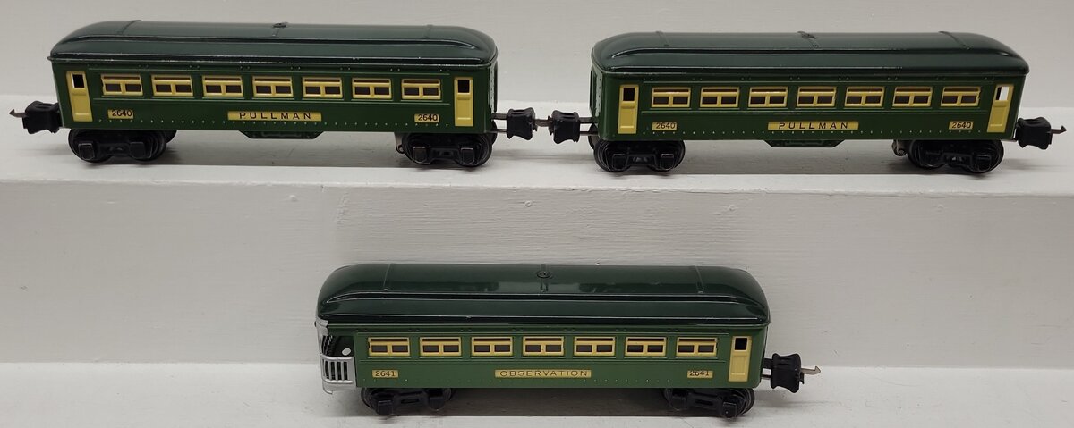 Lionel Vintage O Green Tinplate Illuminated Passenger Cars 2440, 2441 [3]