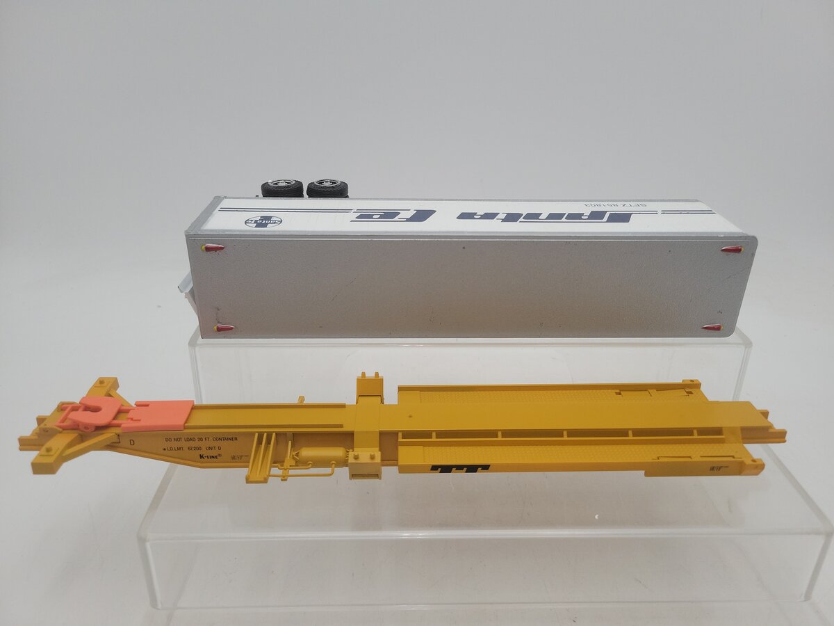 K-Line K77023D O Gauge Santa Fe Classic TTAX Flatcar w/ Trailer EX