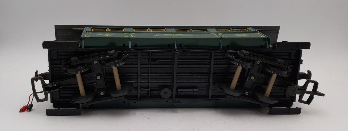 LGB 3060 G Scale Green 8-Wheel Passenger Car (Metal Wheels/Lighted) LN/Box