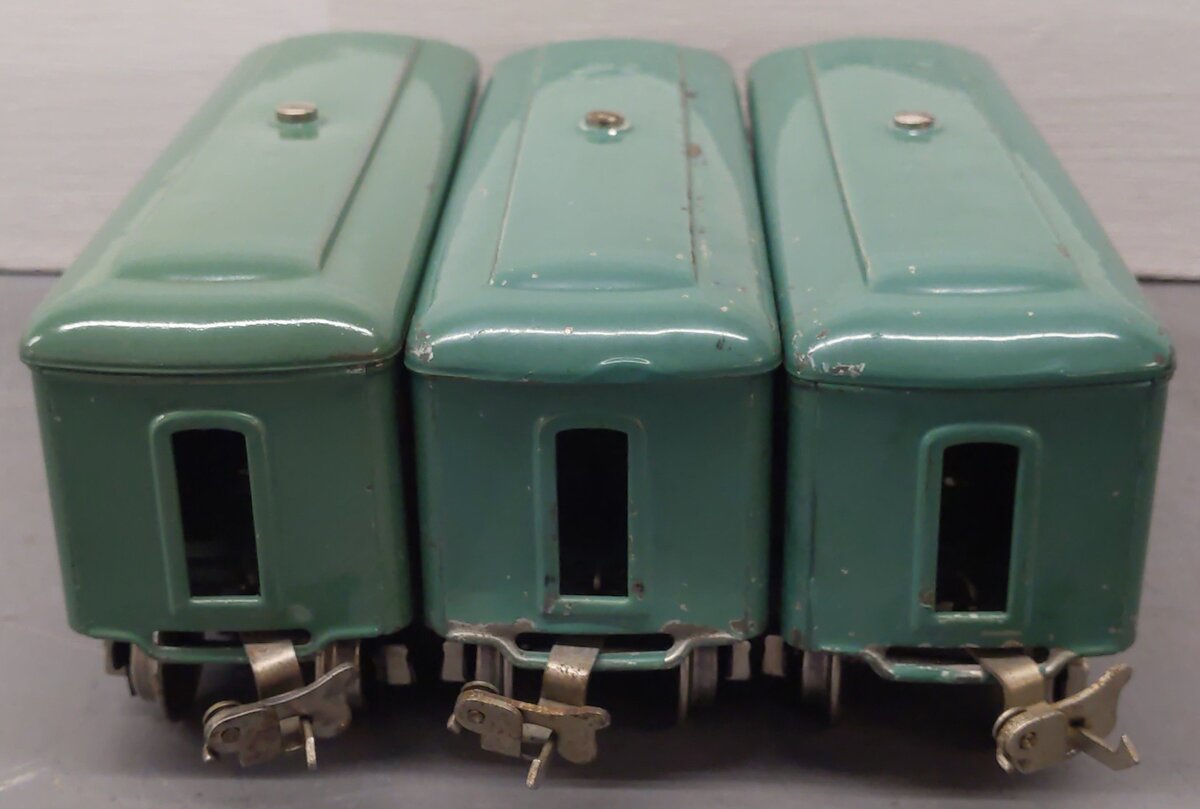Lionel Vintage O Tinplate Illuminated Passenger Cars 607, 608 [3]