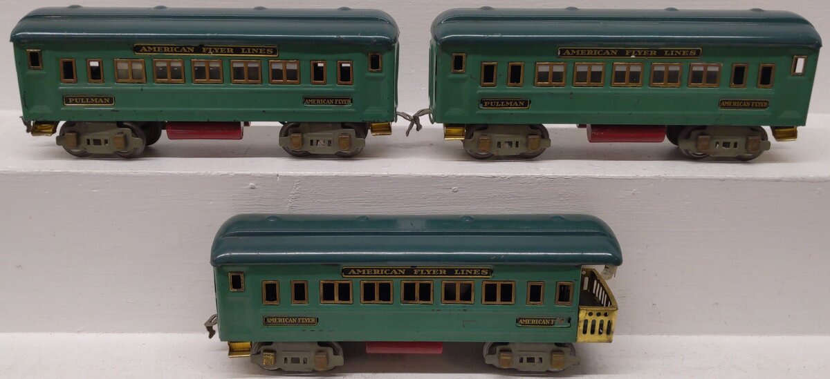 America Flyer Vintage O Prewar Tinplate Illuminated Passenger Cars 3281, 3282[3]