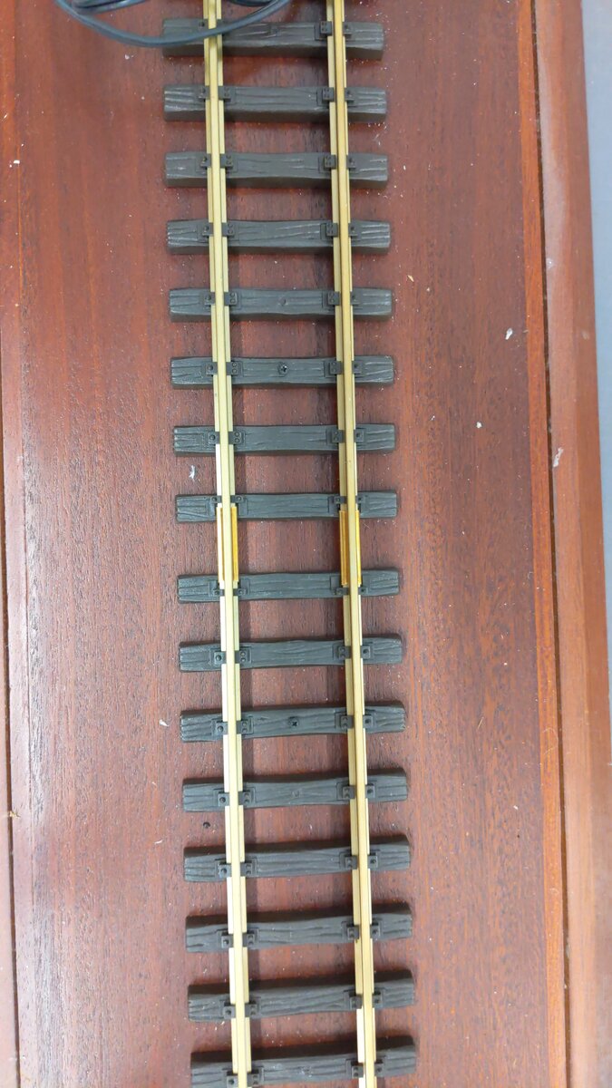 G Scale 38 1/2'' Wooden Display Case w/Glass Windows EX