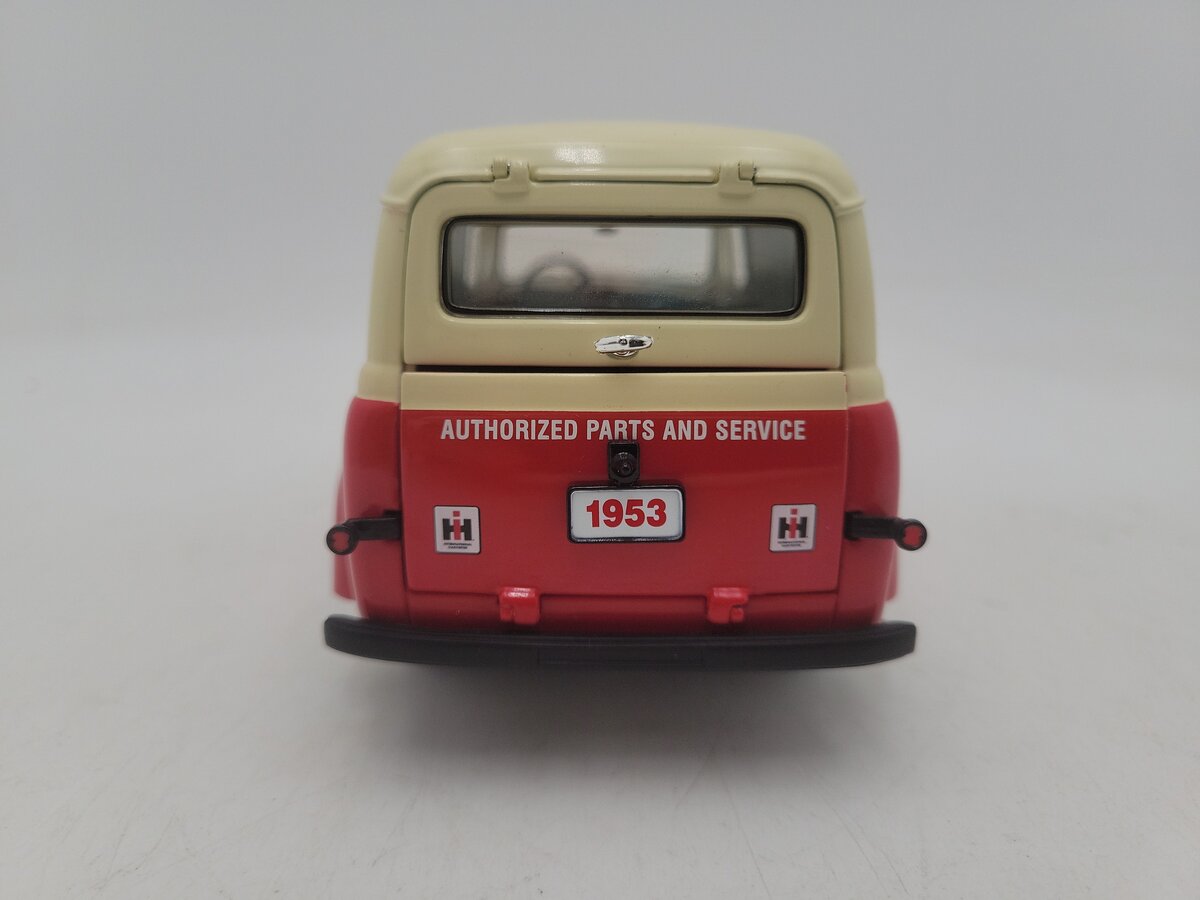 First Gear 49-0024 53 1:25 Scale 53 IH 