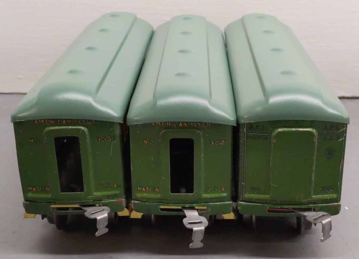 American Flyer Vintage O Prewar Tinplate Passenger Cars 3000, 3001, 3001 [3]
