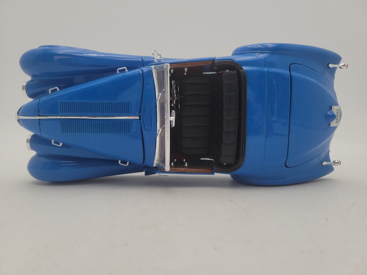 Guiloy G68583 1:18 Scale Top Line Miniatures Blue Delahaye Diecast Car EX