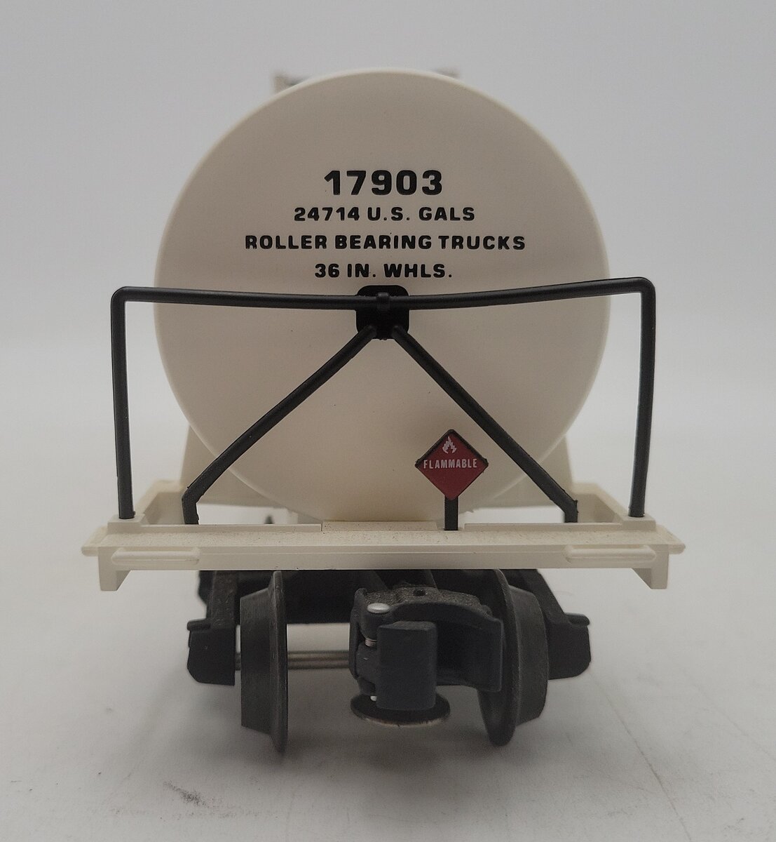Lionel 6-17903 O Gauge Conoco Tank Car VG/Box