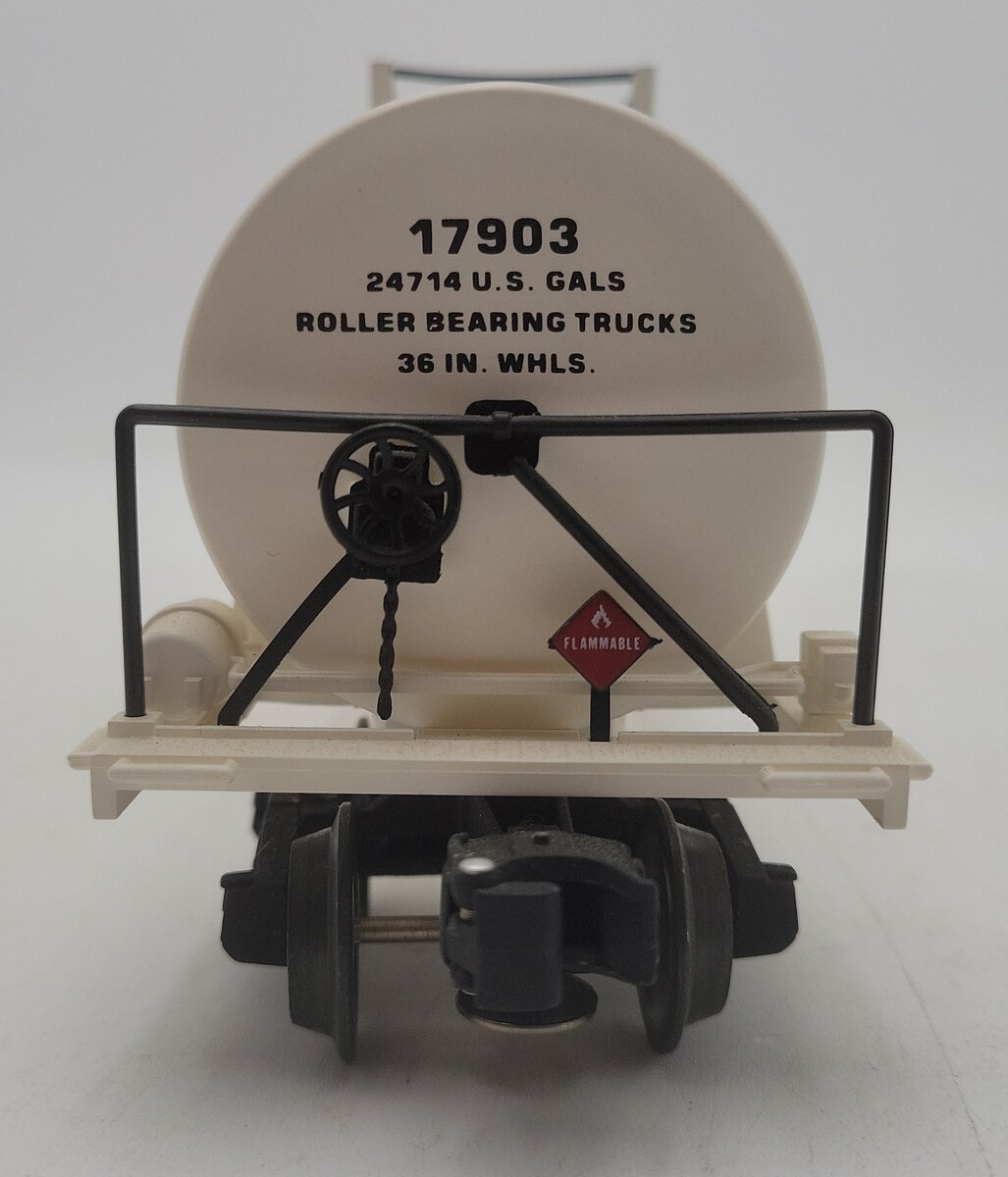 Lionel 6-17903 O Gauge Conoco Tank Car VG/Box