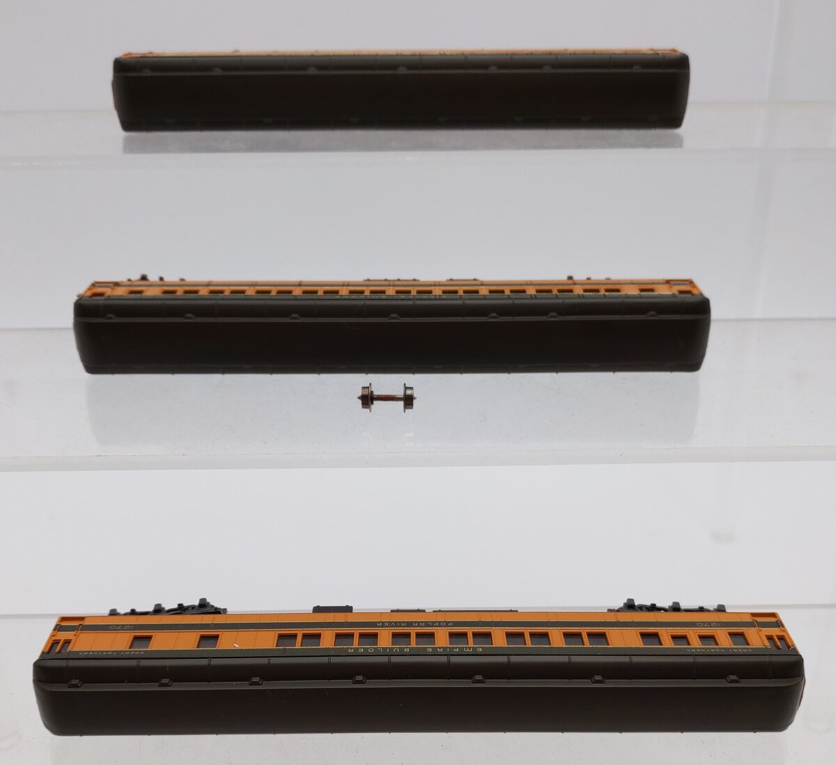 Rivarossi N Scale Great Northern Empire Builder Passenger Cars [3] EX