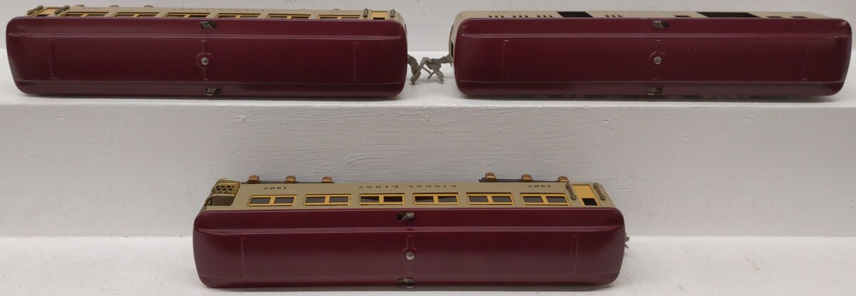 Lionel Vintage O Prewar Tinplate Passenger Cars 1685, 1686, 1687 [3]